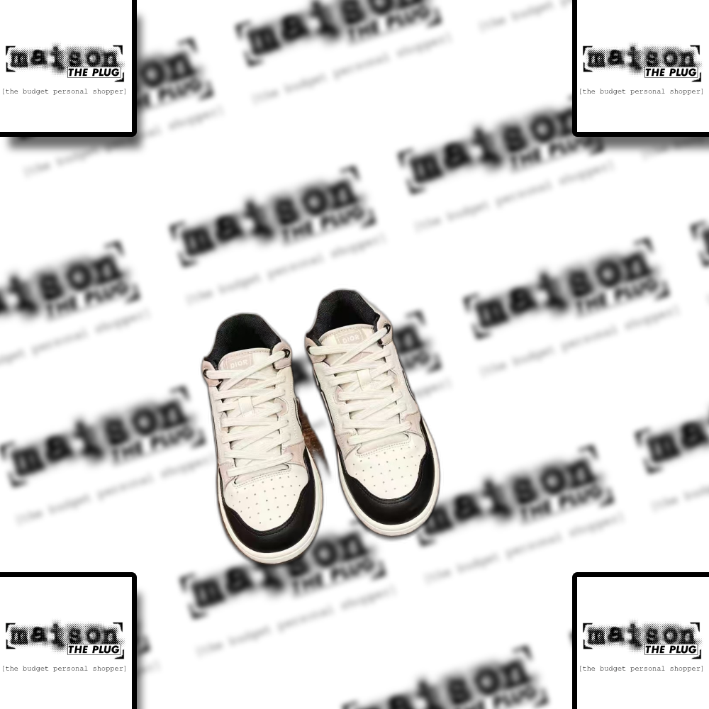 B23 Low Top Sneaker Black