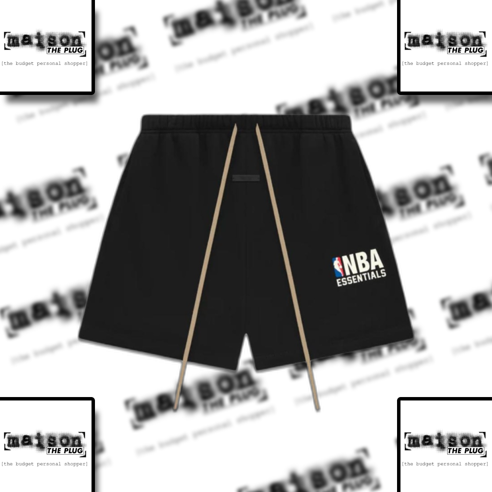 Sweatshorts with embroidered badge and drawstring